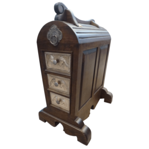 Saddle stand chaparral