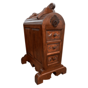 Saddle stand chaparral
