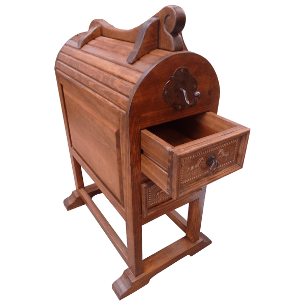 Saddle stand ponderosa